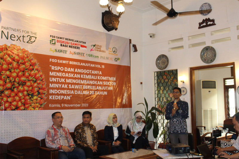 Angga Prathama Putra, WWF Indonesia Sustainable Palm Oil Project Leader