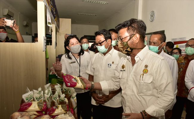 Mentan SYL Bersama Moeldoko Pantau Ketersediaan Pangan Pokok Tiap Provinsi