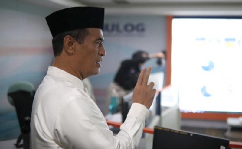 Mentan Amran Sidak Bulog dan PIHC: Serapan Gabah Tembus 2,7 Juta Ton