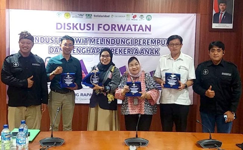 Pelaku Industri Sawit Tepis Isu Pekerja Anak, Perkuat Program Perlindungan Perempuan