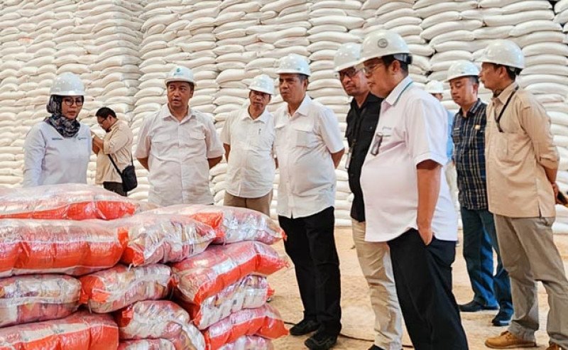 Plt. Dirjen Perkebunan Heru Tri Widarto Tinjau Kesiapan Industri Gula di Majalengka Pasca Tanam Serentak