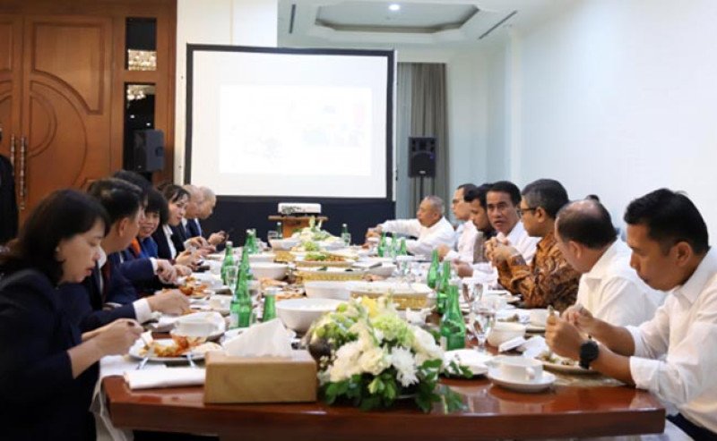 TH Group Vietnam Siap Investasi di Peternakan Sapi, Mentan Amran Pastikan Dukungan Penuh