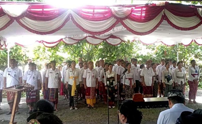 Bupati Jembrana Lantik 94 Pejabat di Kebun Kakao, Tegaskan Birokrasi Harus Membumi