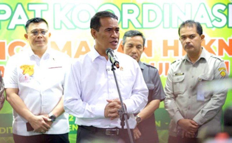 Mentan Amran Perketat Pengawasan Pangan Hewani, Harga DOC hingga Daging Sapi Diawasi Ketat