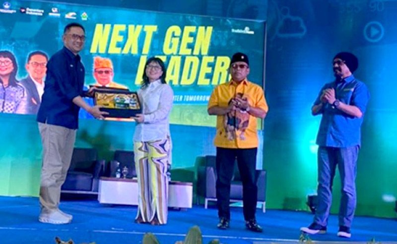 PalmCo dan Wamendiktisaintek Motivasi Mahasiswa Unmul Jadi Agen Perubahan Lewat Riset dan Inovasi 