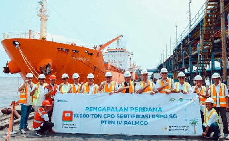 PTPN IV PalmCo Ekspor Perdana 10.000 Ton CPO Bersertifikasi RSPO