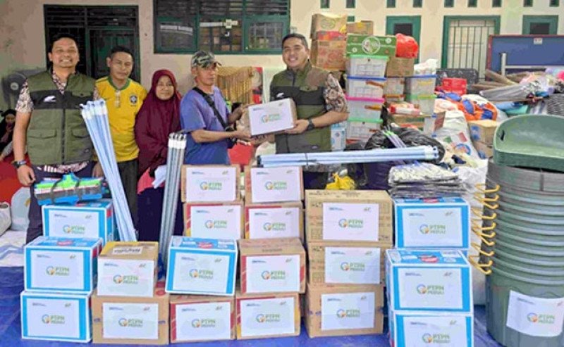 PTPN Group Salurkan Bantuan Bagi Korban Banjir di Jakarta