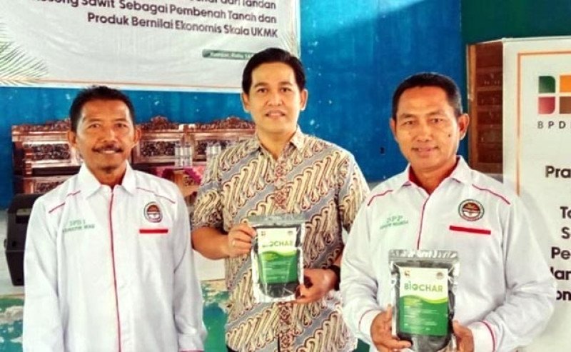 Aspekpir Kembangkan Biochar dari Tankos Sawit, Dorong Kemandirian Petani Kampar