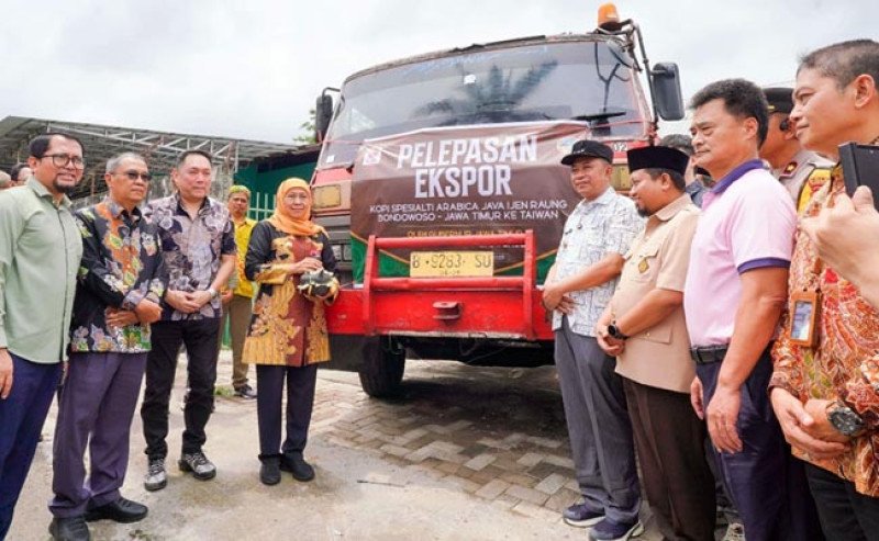 Gubernur Khofifah Lepas Ekspor 10 Ton Kopi Bondowoso ke Taiwan