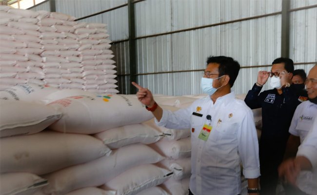 Berdasarkan Data BPS, Bulan Ini Yang Stabil Hanya Sektor Pertanian