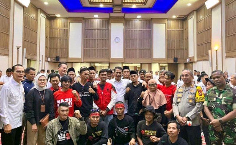 Mentan Amran Respons Cepat Aspirasi Petani Indramayu, Pupuk hingga Irigasi Dituntaskan